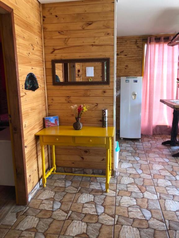 Η κουζίνα ή μικρή κουζίνα στο Swiss Chalet