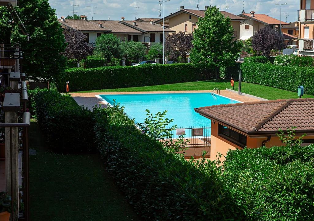 Swimmingpoolen hos eller tæt på Sirmione Acque del Garda Apartments