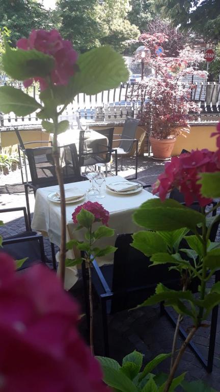 Restaurace v ubytování Hotel Delle Ortensie