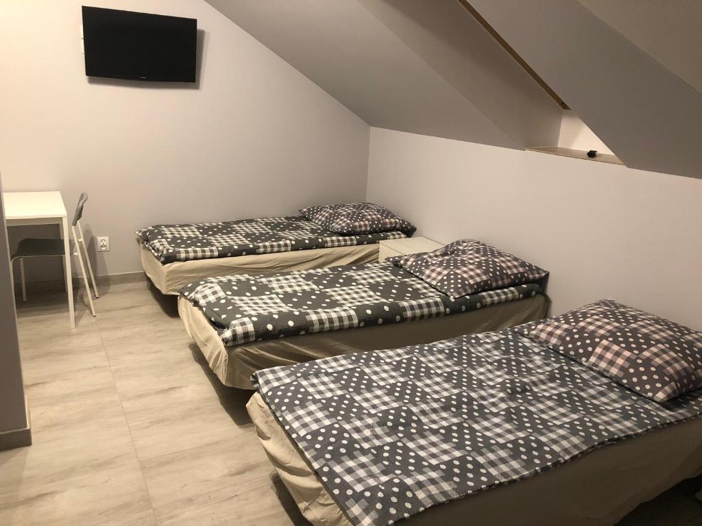 Noclegi u Alicji - Habitación Cuádruple Con Baño