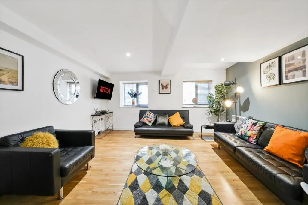 The Elegant Central Bristol Abode, Bristol, United Kingdom