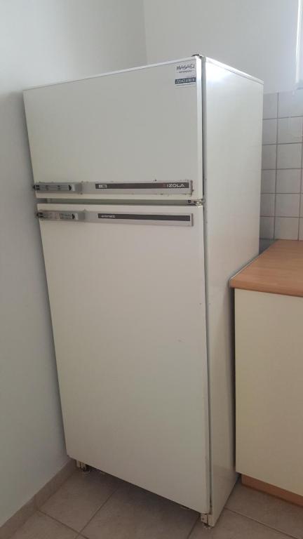 Joan's airport apartment - 10