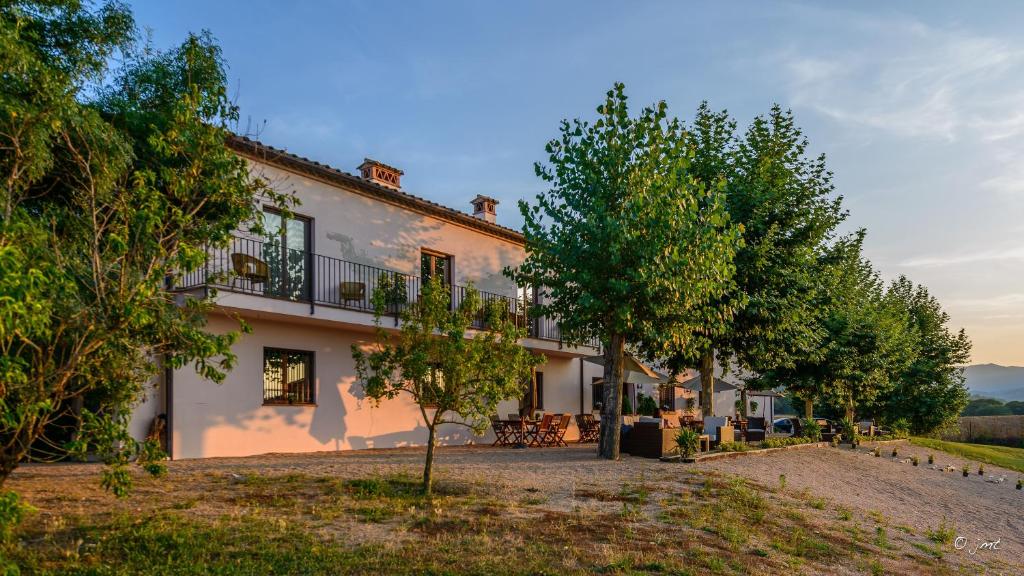 Budova, kde se the country house nachází