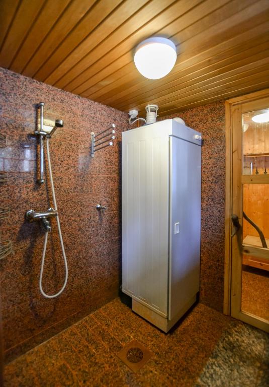 Koupelna v ubytování Ylläshilla Cottage