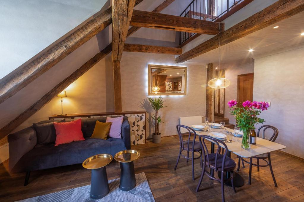 Miss Sophie's Charles Bridge - Resim 40