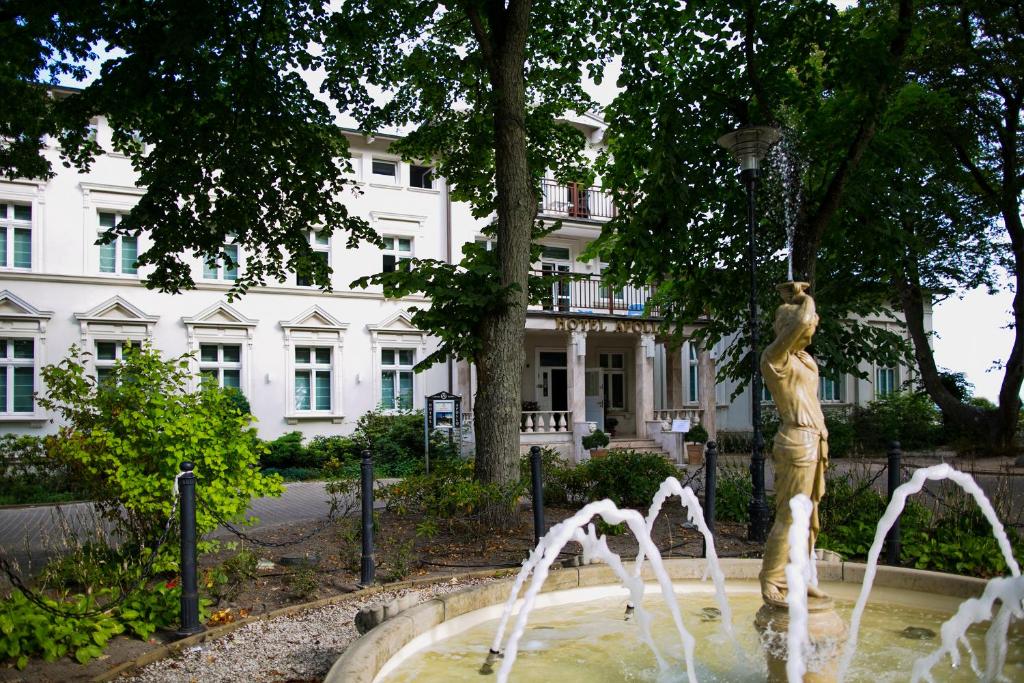 Zahrada ubytování Hotel Apollo