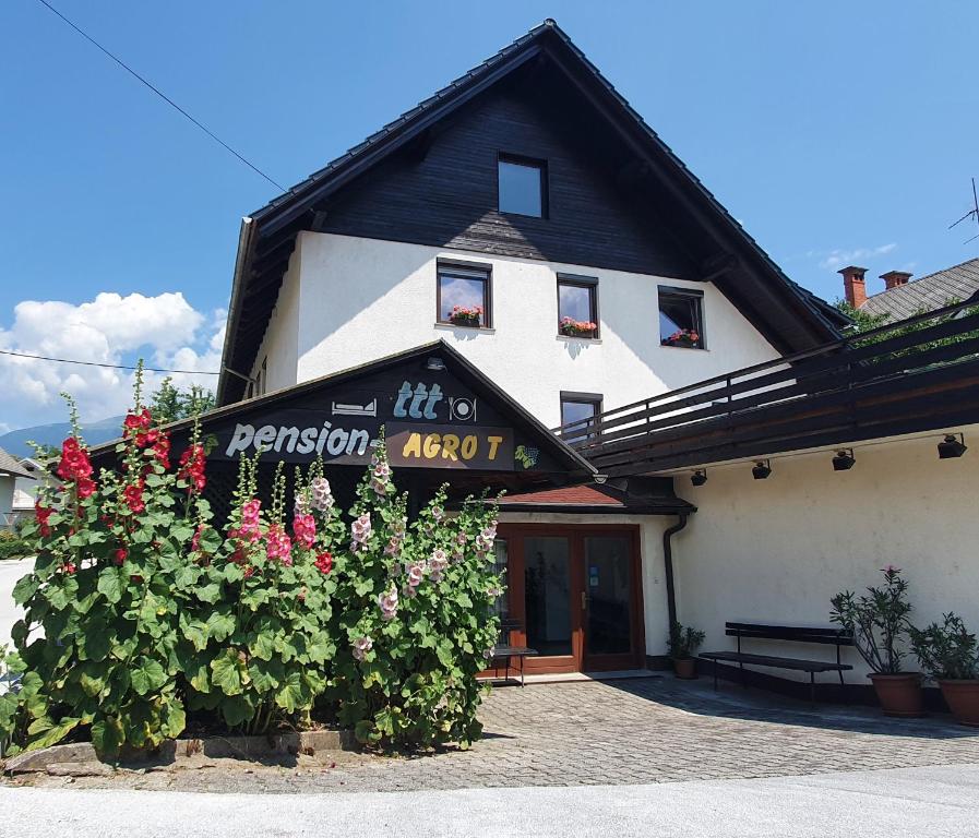 Budova, kde se penzion nachází