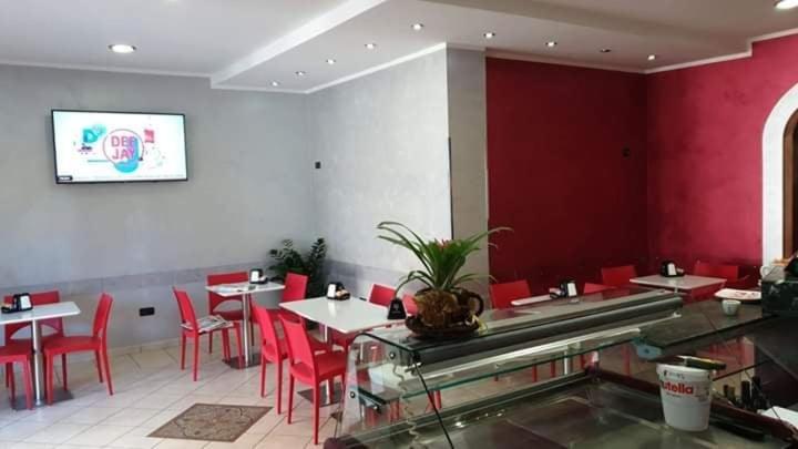 A seating area at Maxpensione