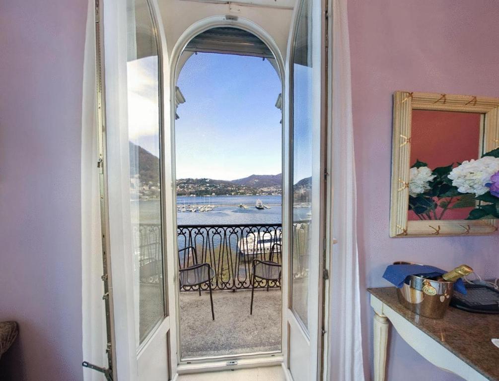Hotel Metropole Suisse photo