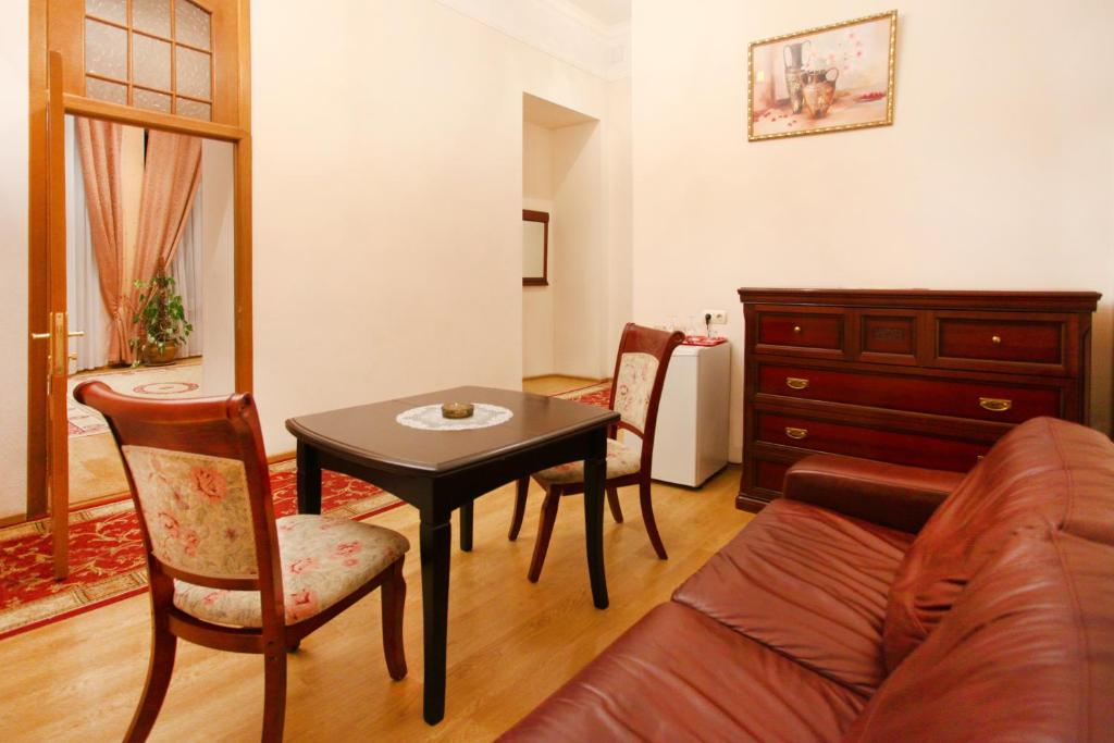 Posezení v ubytování Ekaterina Hotel