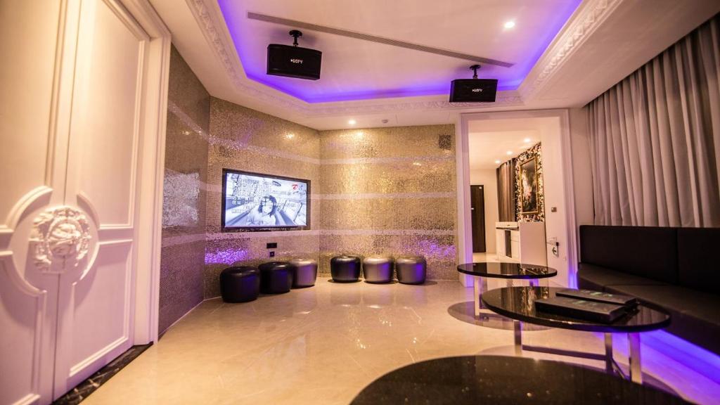 TV a/nebo společenská místnost v ubytování Kumotsuki Motel