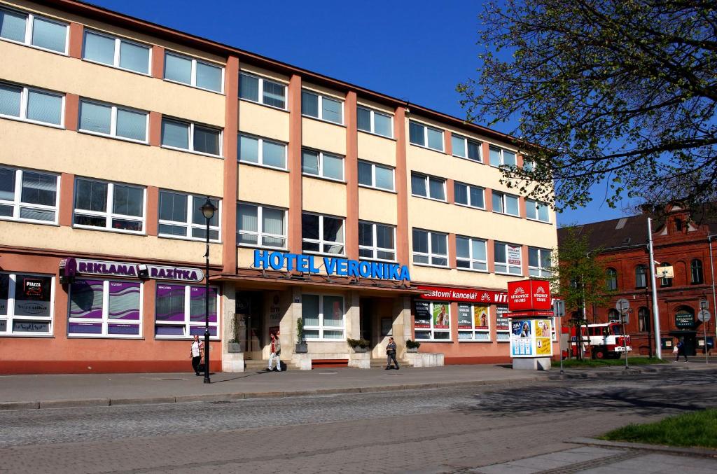 Budova, kde se hotel nachází