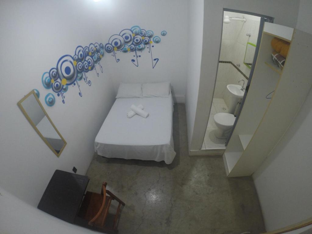  Balcony Hostel Hotel