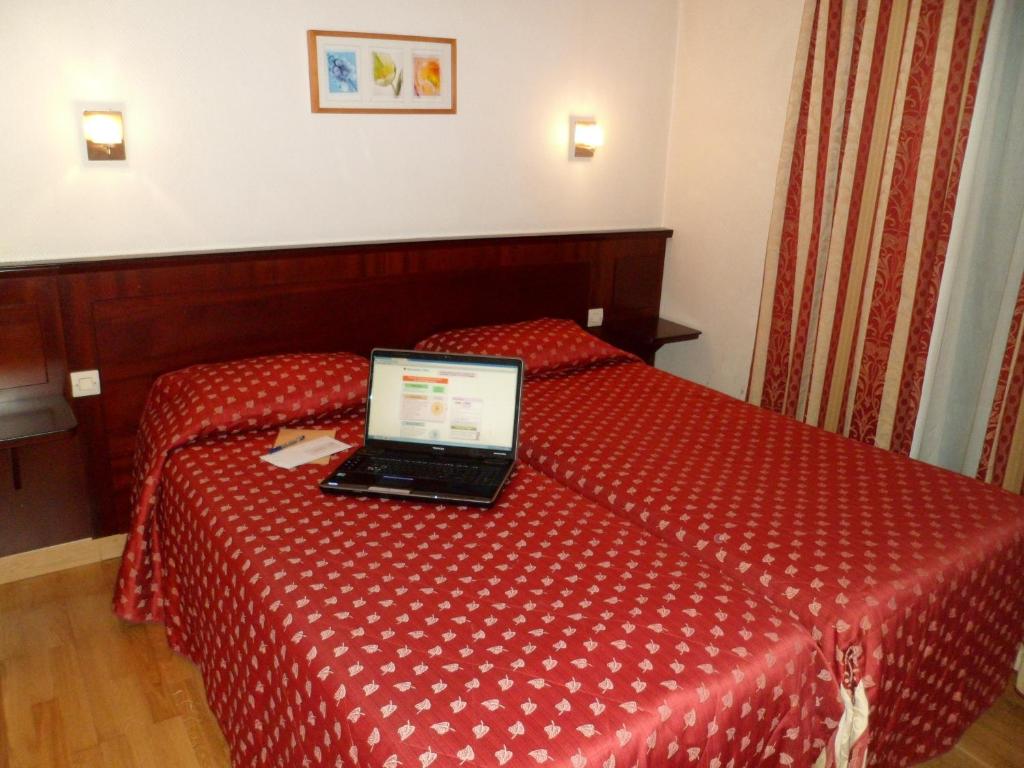 Hôtel De Paris Opera - Resim 16