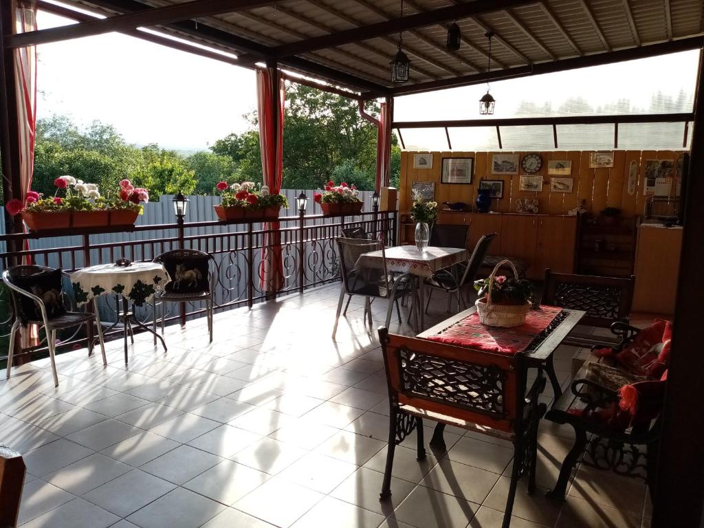 Restoran atau tempat makan lain di Casa Voica