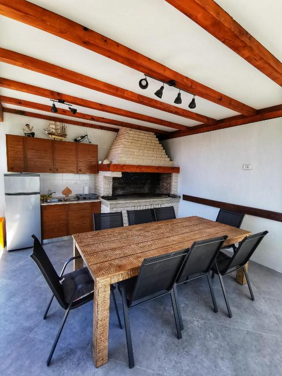 Kuchyň nebo kuchyňský kout v ubytování Apartments Villa Jelena