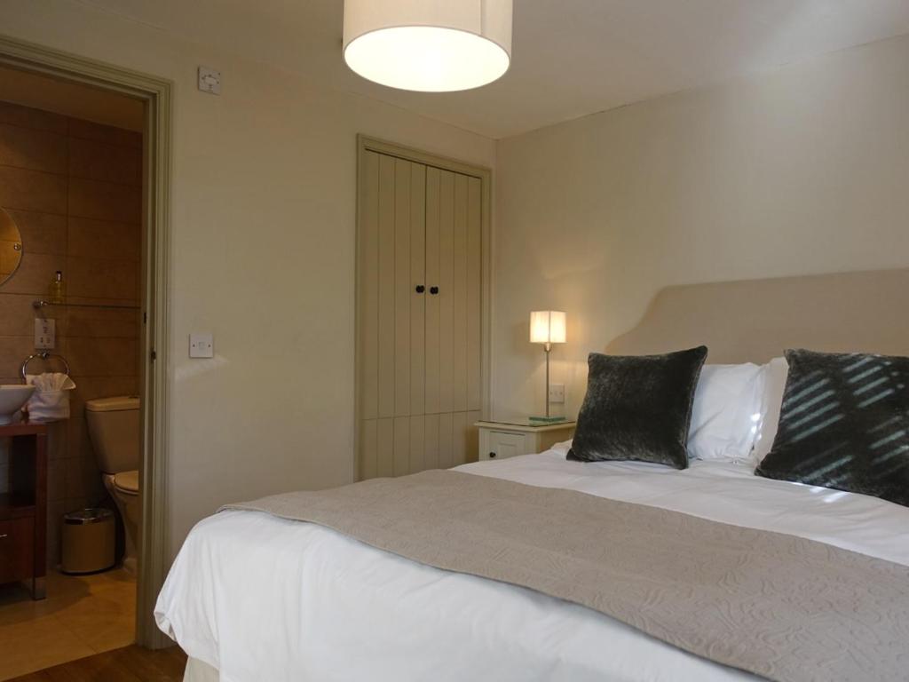 The Barn At Woodview - Triple Room With Shower