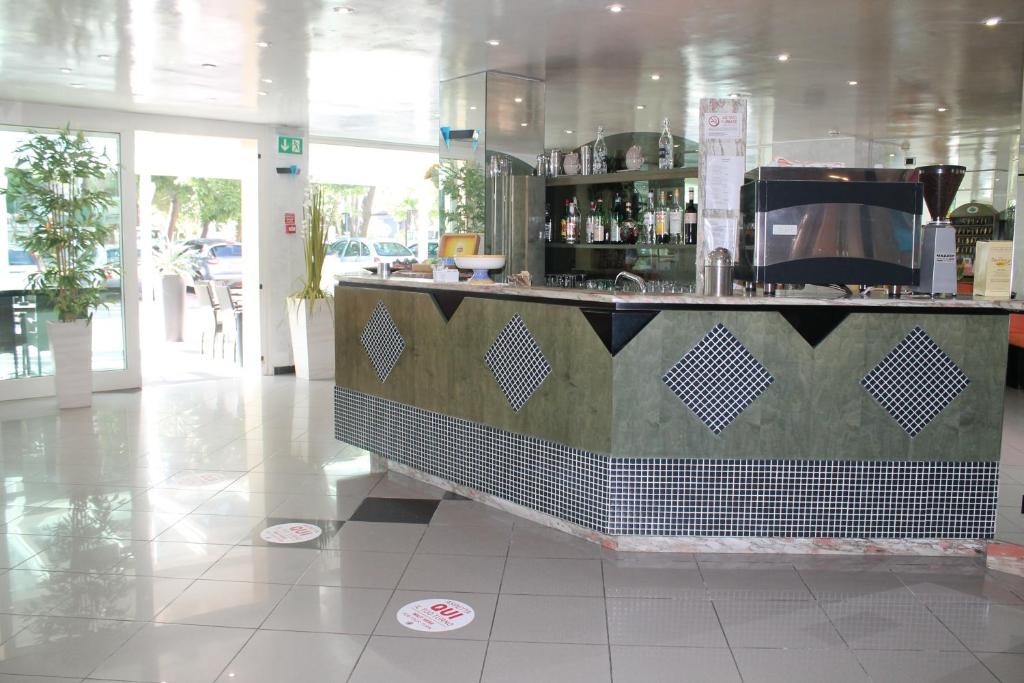 Hotel Vernel - Resim 11