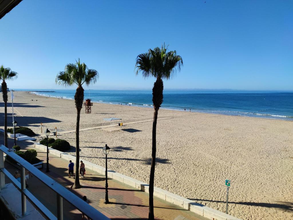 Appartement Primera línea de playa. Zona playa Costilla. Rota ...