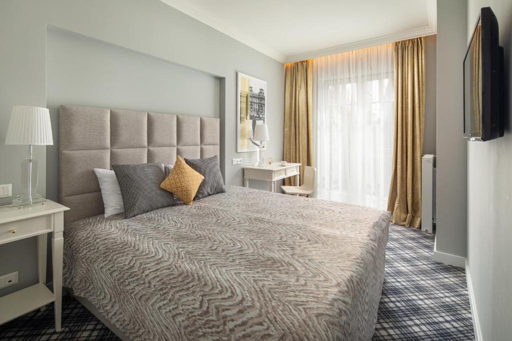 Mamaison Residence Izabella Budapest - Resim 19