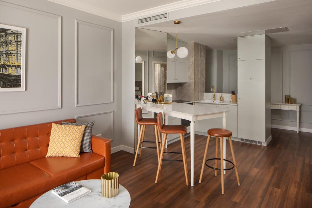 Mamaison Residence Izabella Budapest - Resim 17