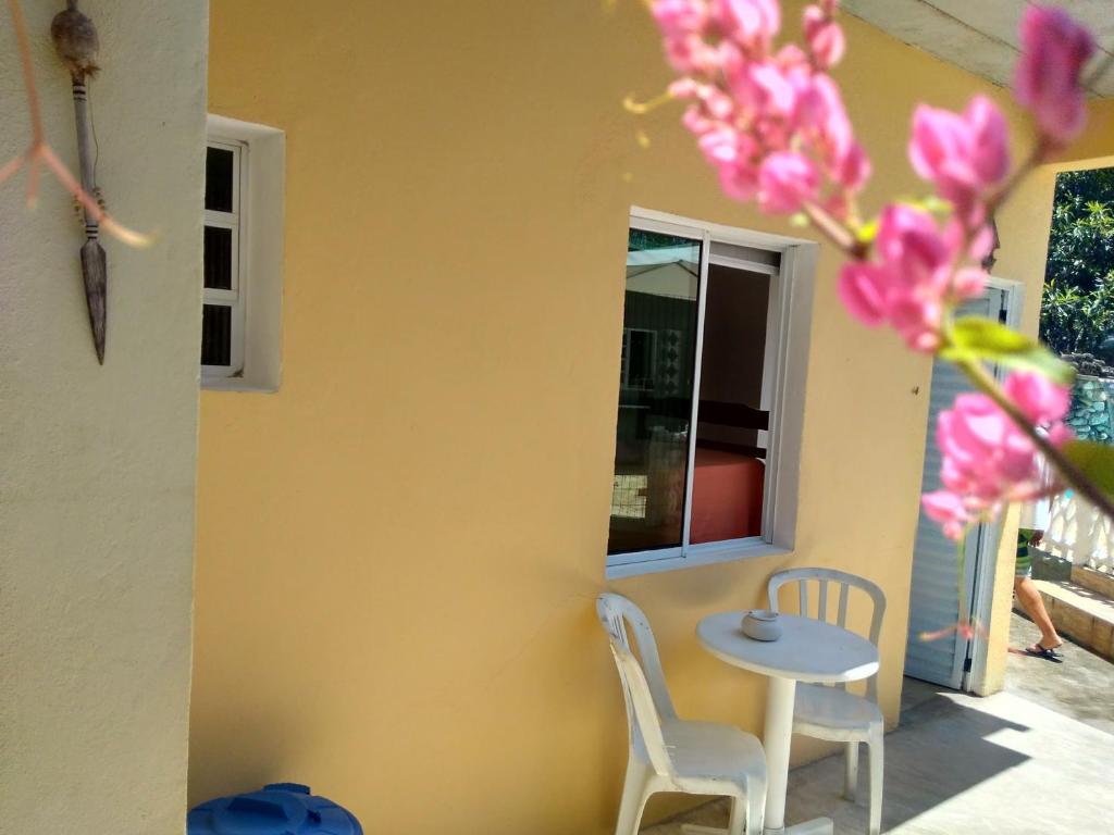  Chalé c/piscina 150m do mar