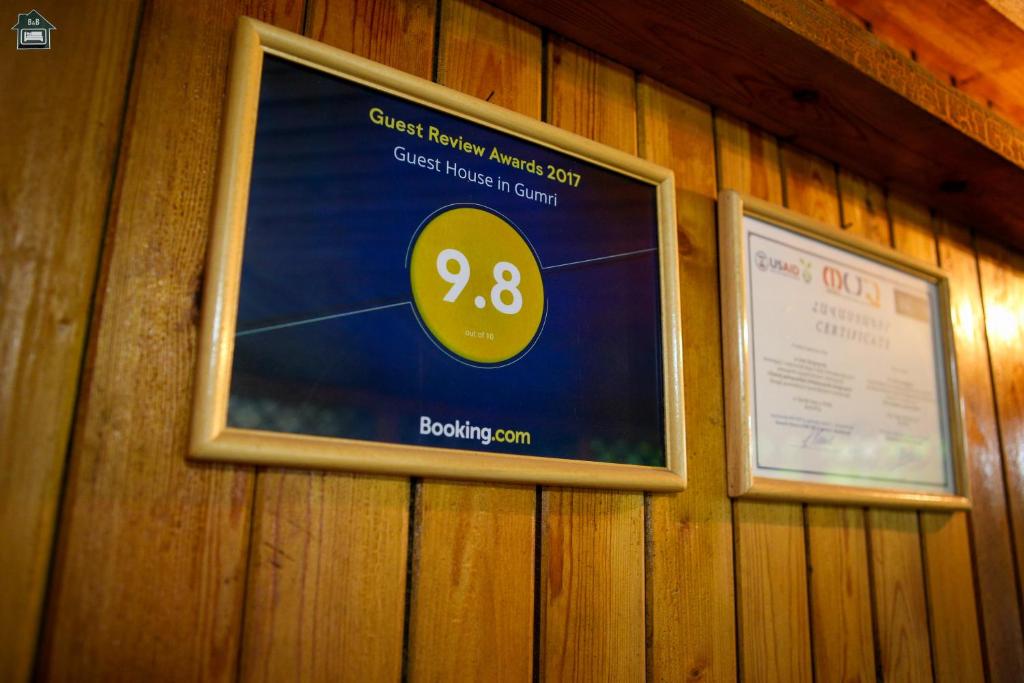 Certifikát, hodnocení, plakát nebo jiný dokument vystavený v ubytování Gyurji Home - Guest House in Gyumri