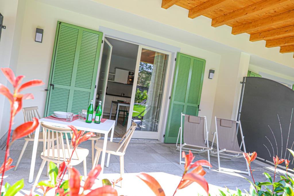 Patio nebo venkovní prostory v ubytování House & Pool