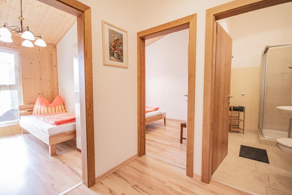 Postel nebo postele na pokoji v ubytování Gschnitzerhof