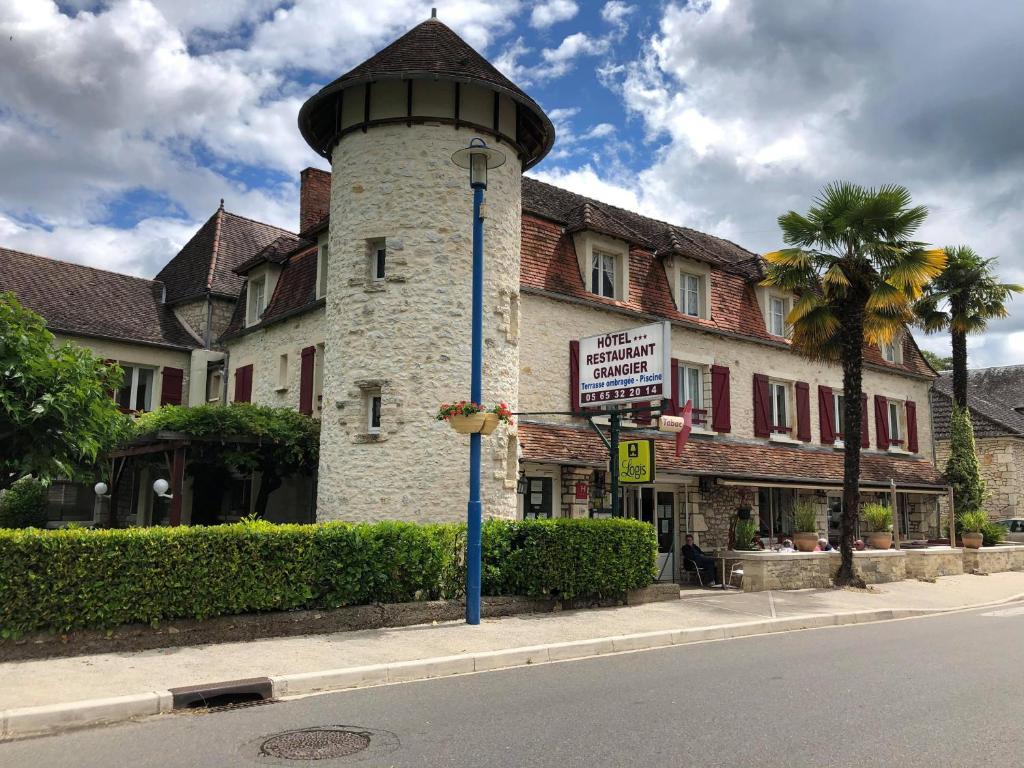 Photo de la galerie de l'établissement Logis Hotel Grangier, à Saint-Sozy