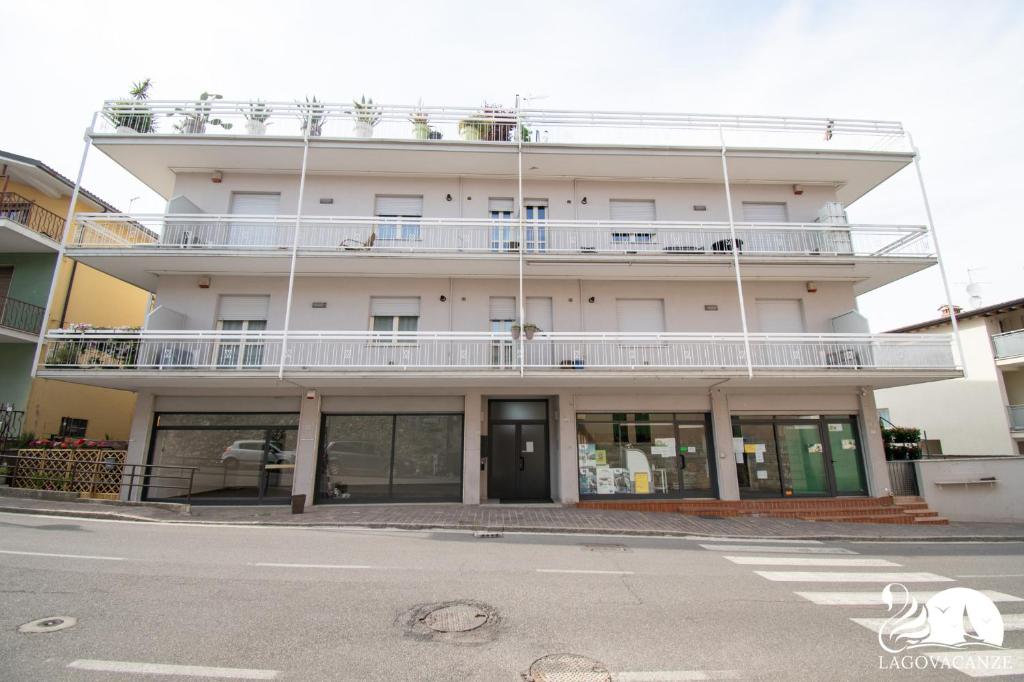 Budova, v ktorej sa apartmán nachádza