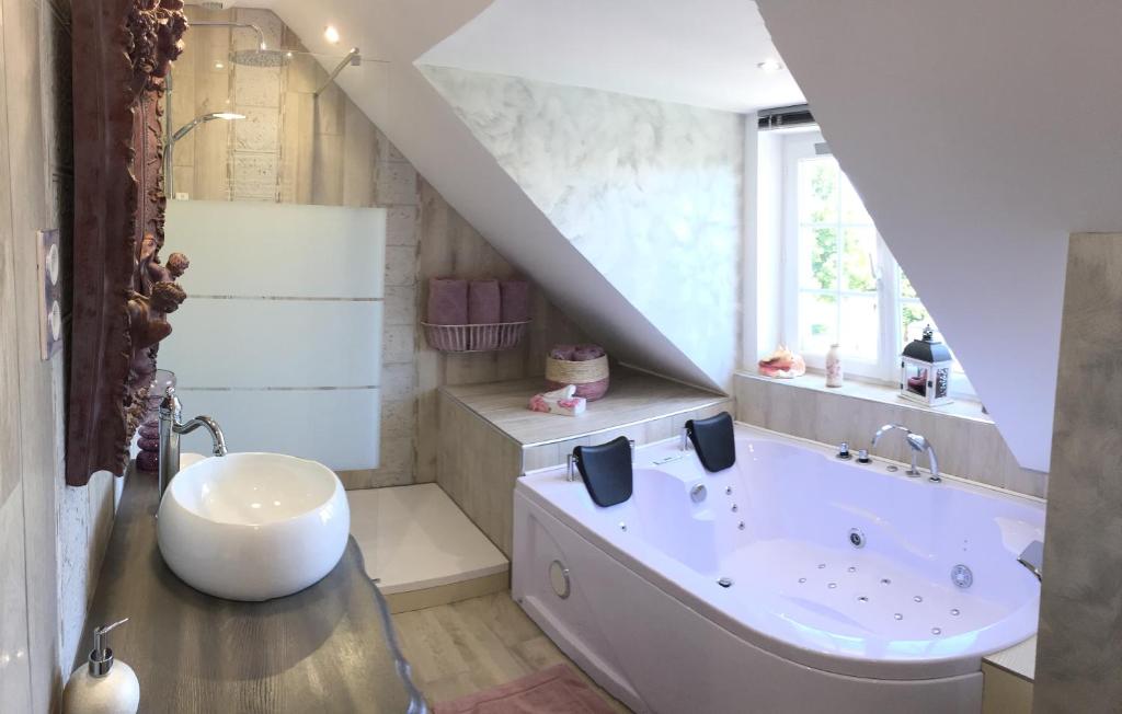 Chambres d'hôtes Nuits Campagnardes - Habitación Cuádruple Con Baño Externo Privado