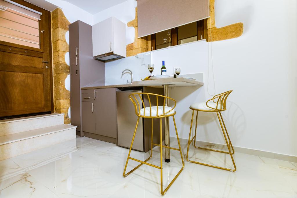 Konmari Boutique Suites - 7