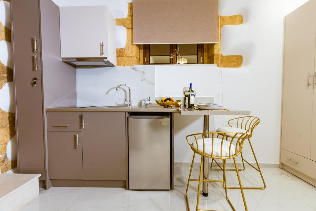 Konmari Boutique Suites - 10