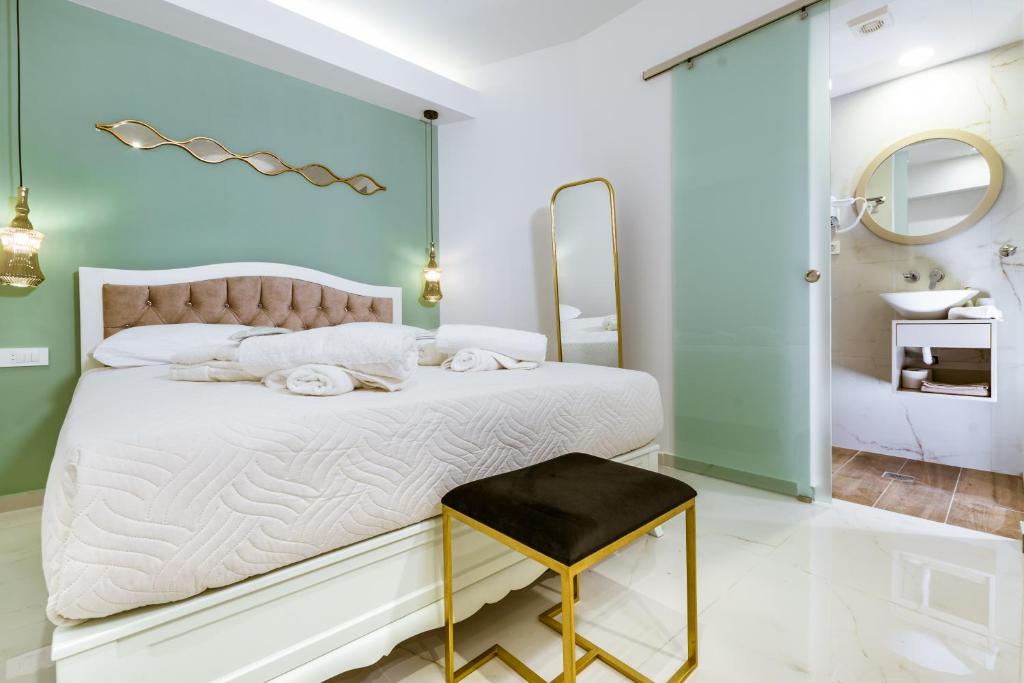 Konmari Boutique Suites - 18