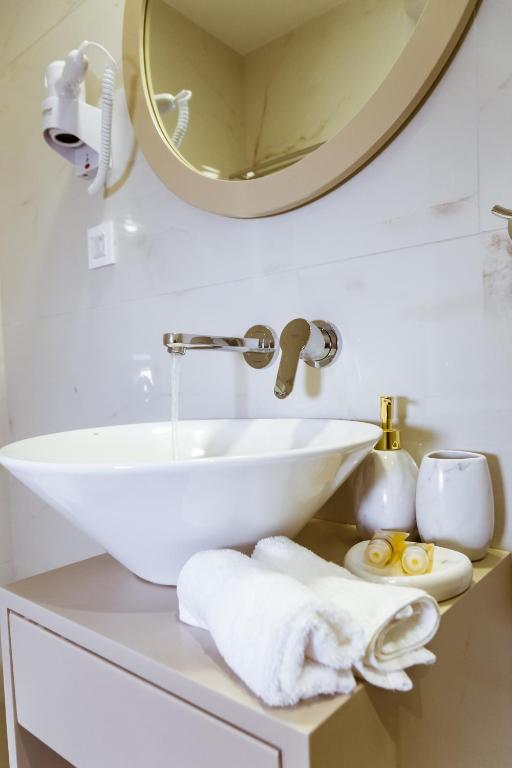 Konmari Boutique Suites - 19