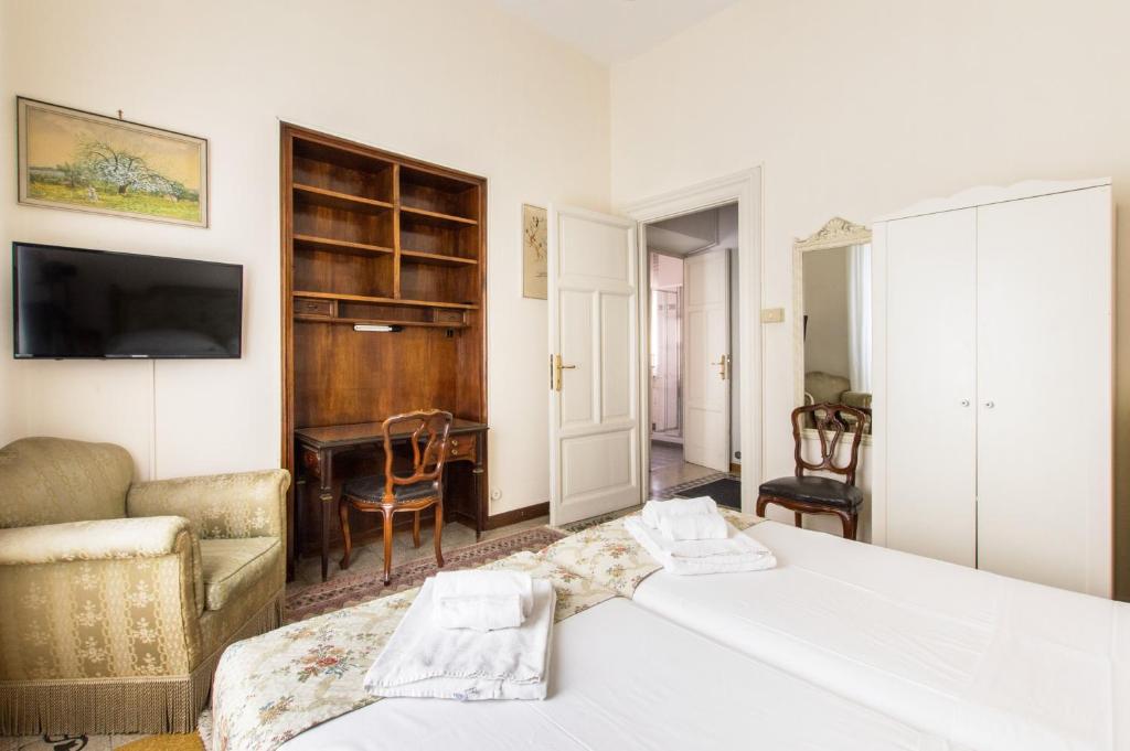 A bed or beds in a room at Trastevere Decò Apartment