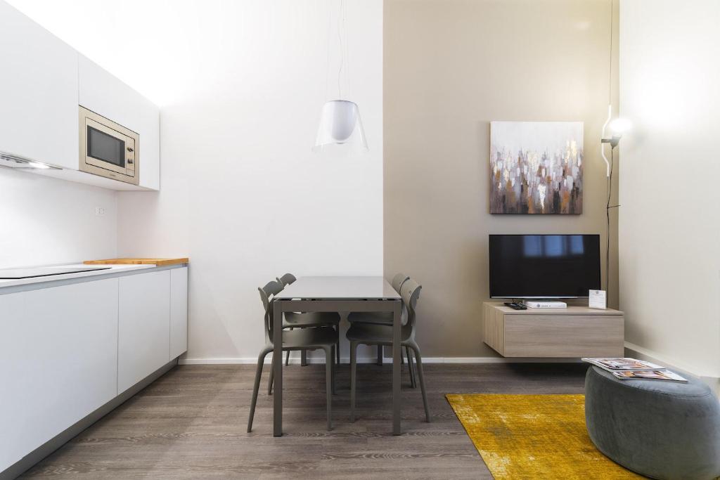 Televízia a/alebo spoločenská miestnosť v ubytovaní Contempora Apartments - Cavallotti 13 - B12b