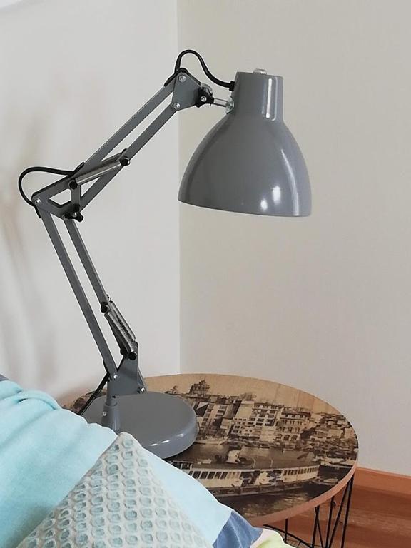 Postel nebo postele na pokoji v ubytování McHugh's Loft