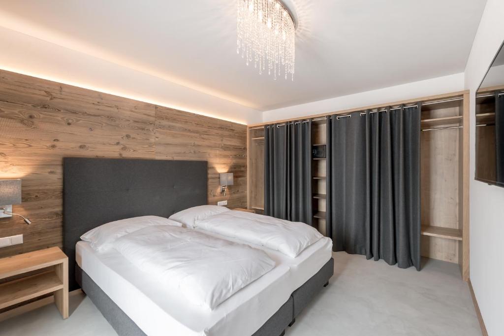 Mondschein Hotel & Chalet Ski-In Ski-Out Luxus am Arlberg - 13