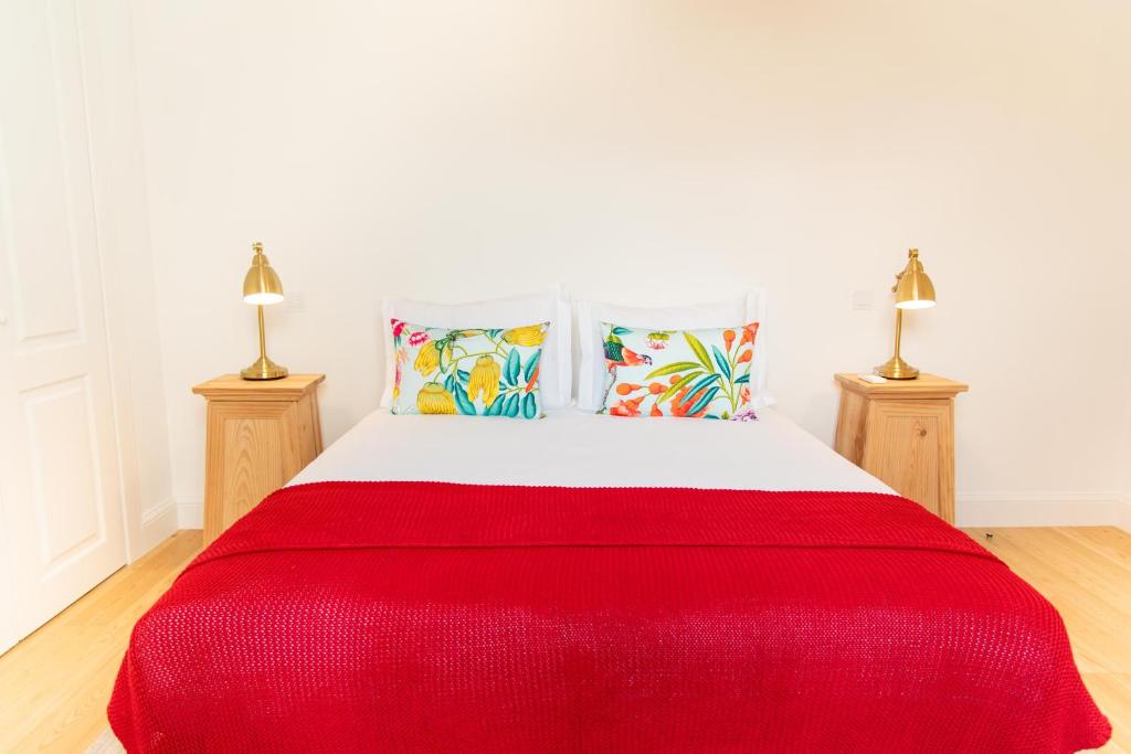 Apartamentos Ferreiros by Heart of Funchal - 13