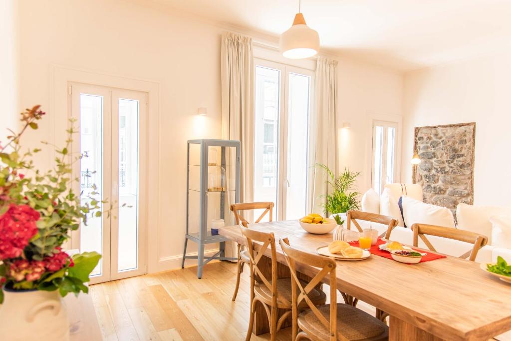 Apartamentos Ferreiros by Heart of Funchal - 5