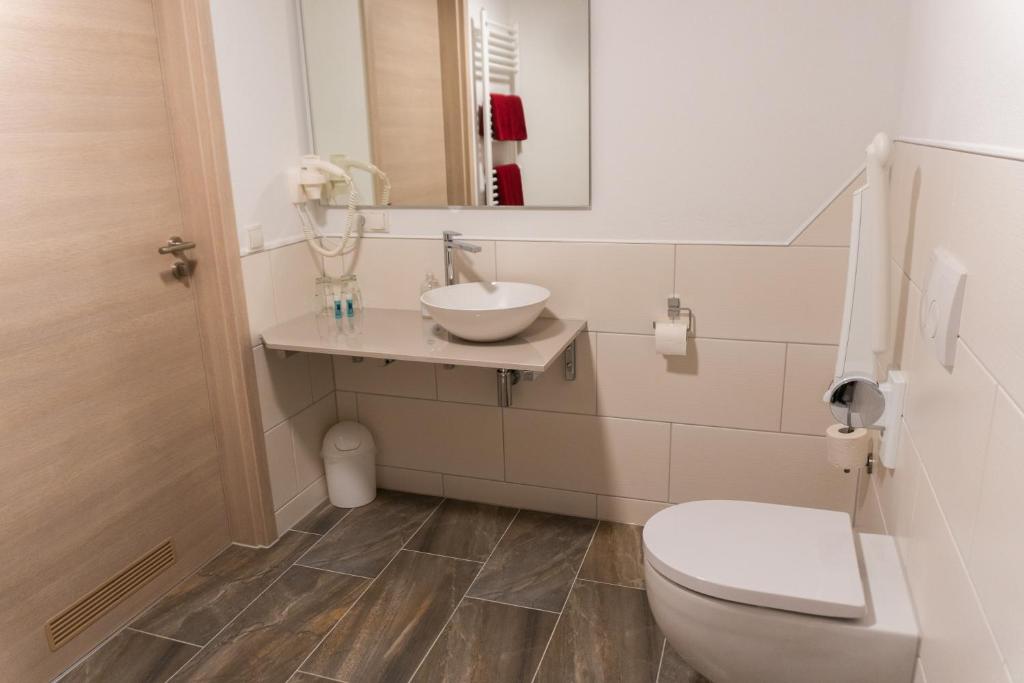 Pension Haas-Hotel am Turm - Double Room - Disability Access