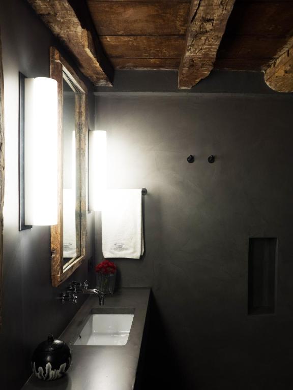 Palazzo Albricci Peregrini - 1