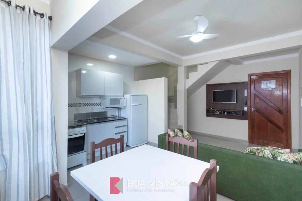  Aluguel de Apartamento Duplex 10 para 5 pessoas em Bombas