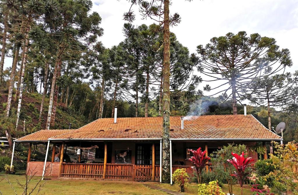  Casa na roça do Isaías