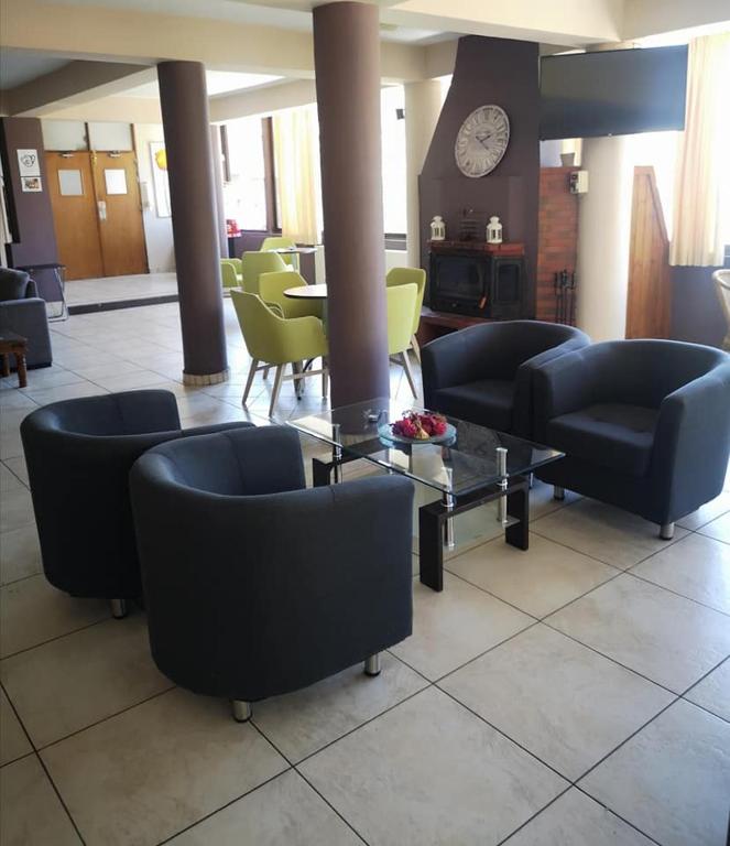 Posezení v ubytování Minaides Hotel