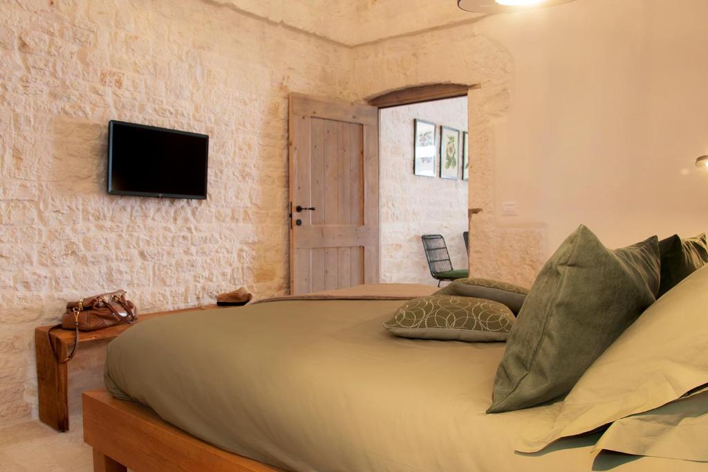 Monte Adamello - dimora nei trulli - 13