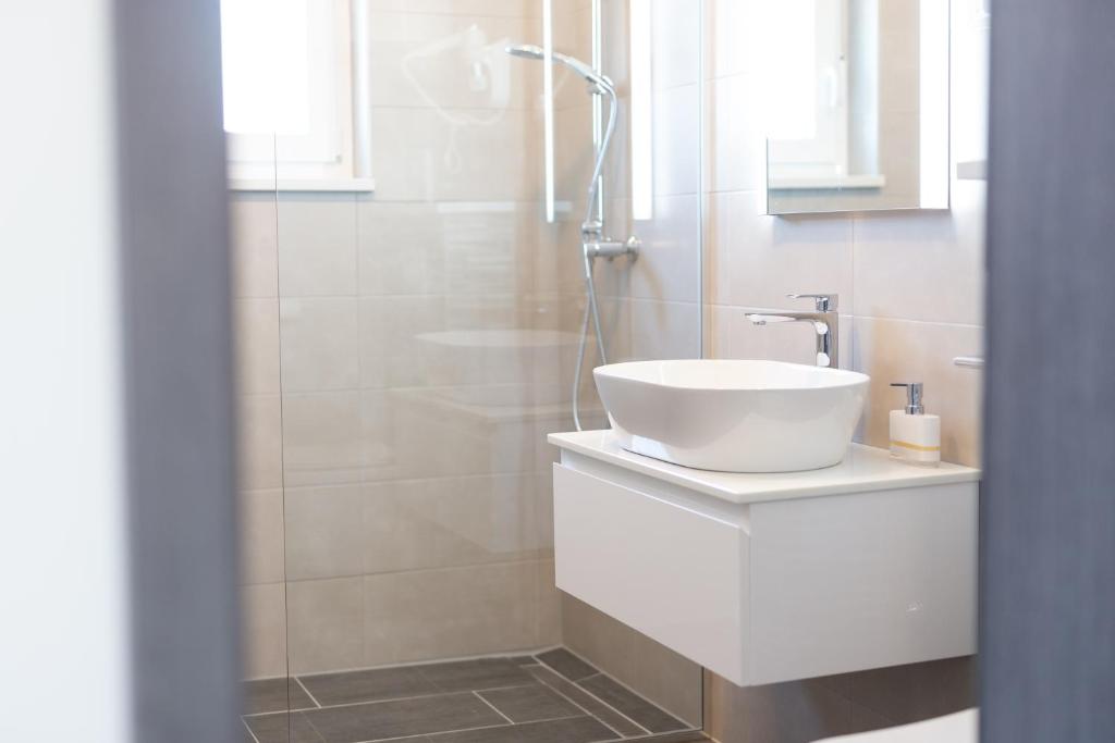 Apartments Luka - 10