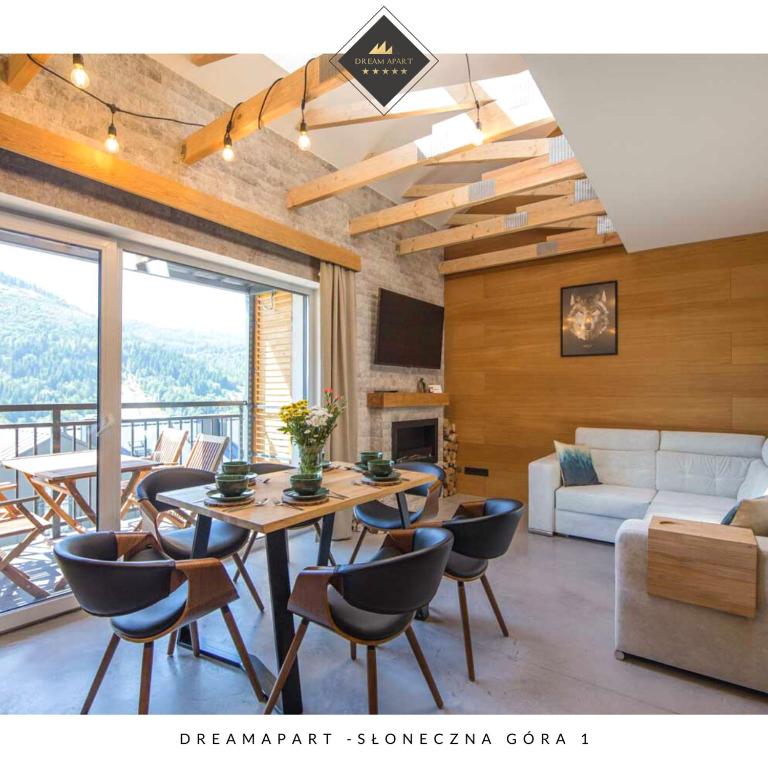 Posezení v ubytování Apartament Słoneczna Góra 1 z biokominkiem - Dream Apart